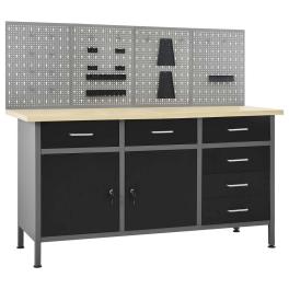 Workbench with four wall panels