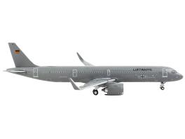 Airbus a321neo transport aircraft "german luftwaffe" gray "gemini macs" series 1/400 diecast model airplane by geminijets