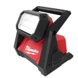 Milwaukee tool 4000 lumen m18 rover dual power flood light