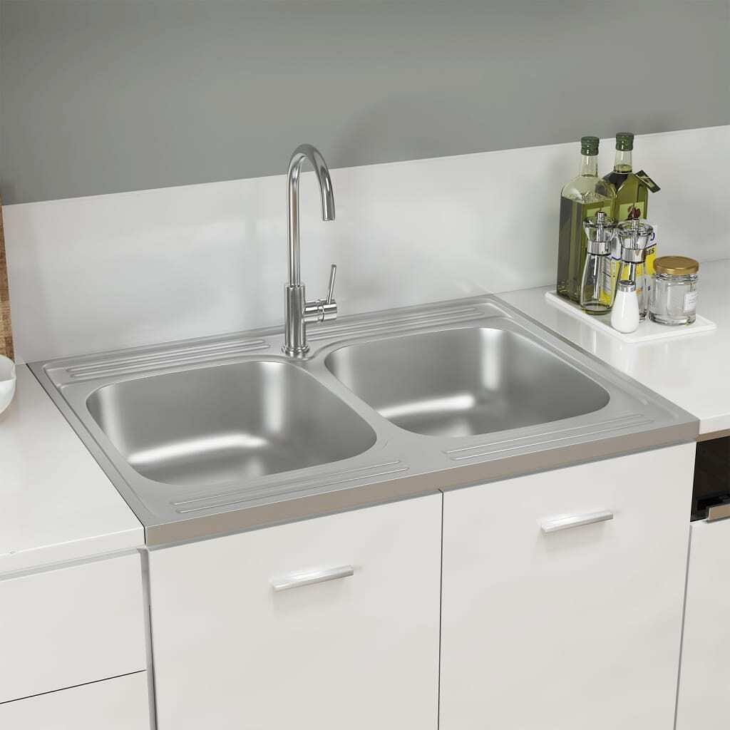 Kitchen sink with double basins silver 31.5"x23.6"x6.1" stainless steel